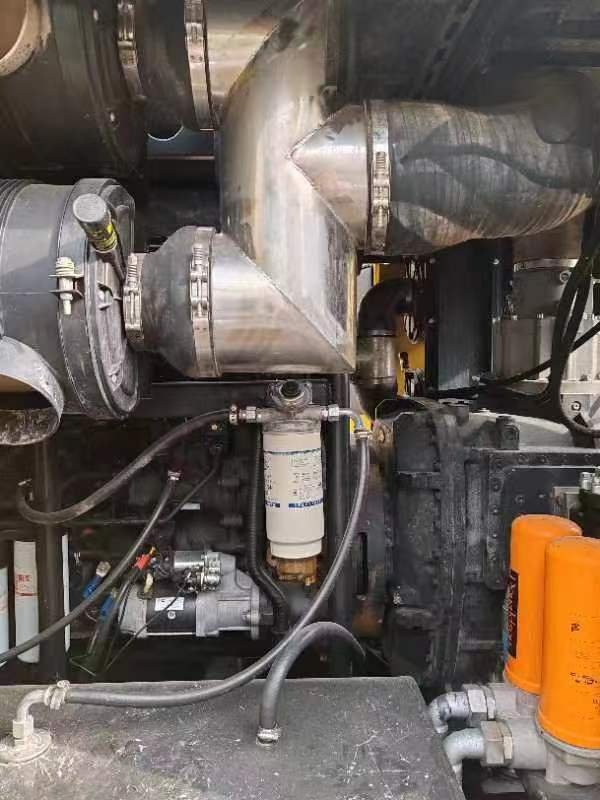 ABT245 TWT1200D-30F Used Mobile Screw Air Compressor