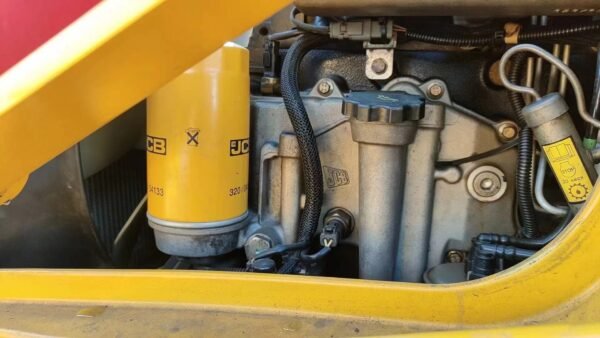 微信图片_20240607142239 used JCB 3CX Busy at both ends