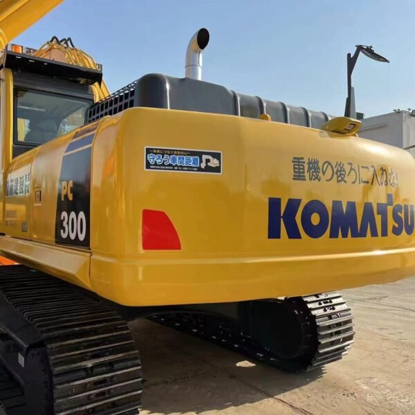 Used Komatsu PC300 Excavator
